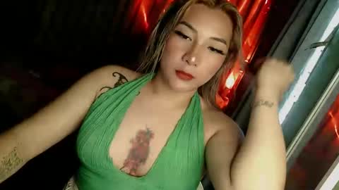 xxsassyfox online show from February 18, 8:33 am