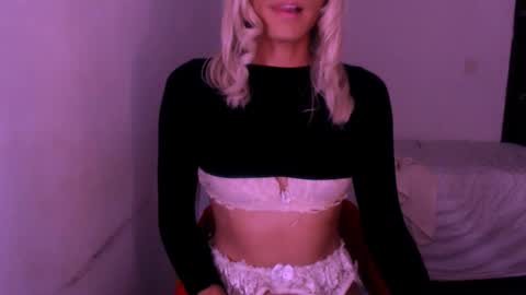 Chiara online show from April 8, 3:19 am