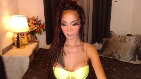 xxxqueenoftransxxx online show from May 1, 10:19 am