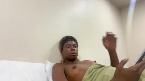 xxxsirstartexxx online show from June 3, 1:18 am