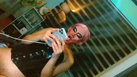 miss yasii online show from July 15, 5:18 pm