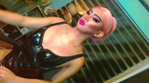 miss yasii online show from July 16, 5:19 pm