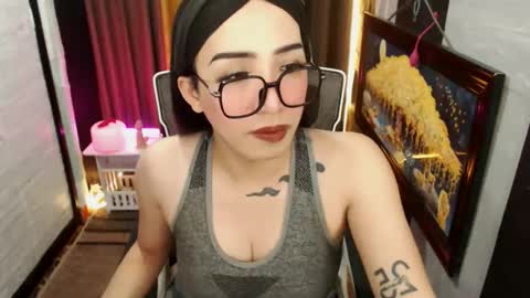 yassiered online show from March 5, 11:48 am