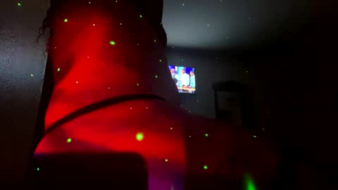 Ella Ts online show from October 6, 8:36 am