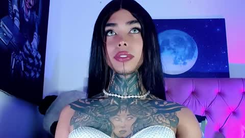 yosselin_cameron online show from February 3, 11:59 am