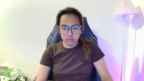 your_dreamgirlxxx69 online show from April 30, 9:57 am