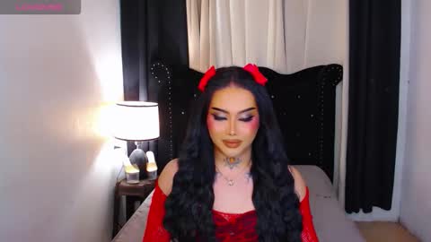 kim online show from February 27, 9:04 am