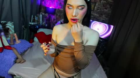 call me ganda online show from May 12, 5:49 am