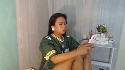 Mauie  online show from April 18, 12:56 am