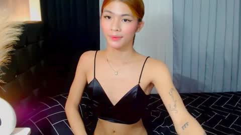 yourlady_francine online show from September 23, 6:47 pm