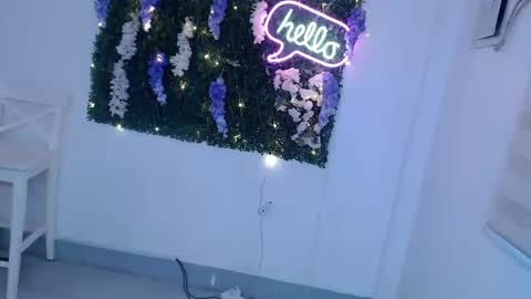    online show from January 18, 11:55 pm