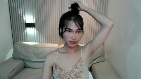    online show from September 28, 10:14 am