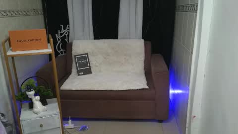 yourslutty_chloe69x online show from February 3, 6:40 am