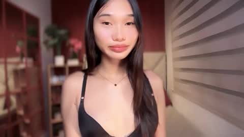 yoursluttyashxx online show from May 9, 4:35 pm