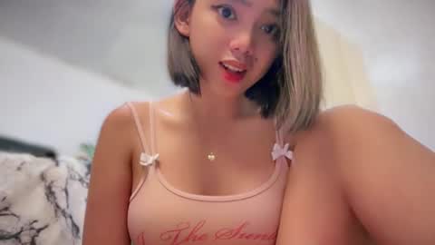 YowgineTheGreat online show from February 28, 12:31 pm