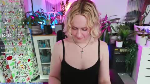 Zoey Ryan online show from February 21, 7:17 pm