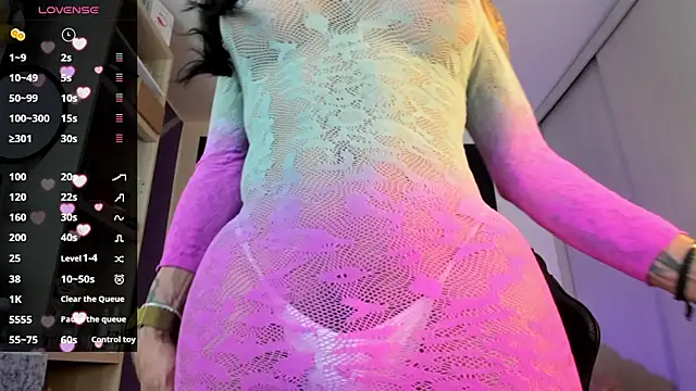 REAL SCARLETBRIGHT online show from December 4, 9:41 pm