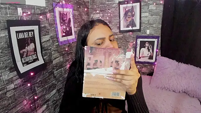 Andrys  online show from March 5, 8:47 pm