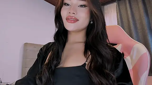 Keendall   online show from October 15, 2:39 pm