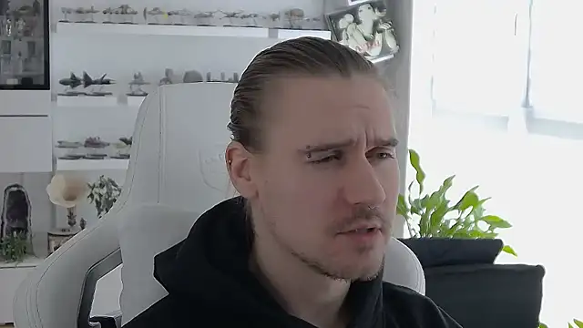 Madame-Vandersex online show from January 15, 1:31 pm