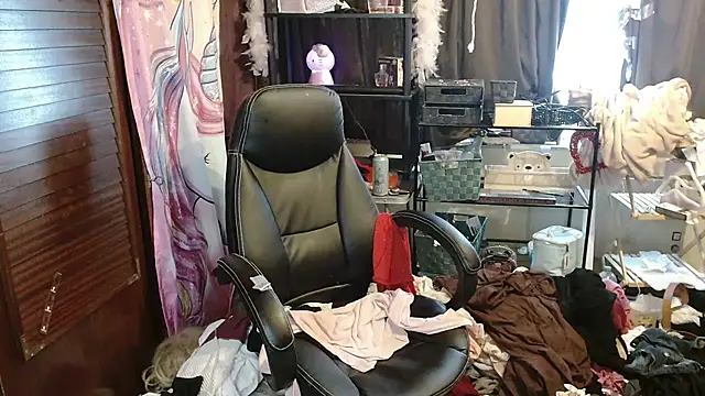 Ombeline1 online show from November 1, 12:13 pm