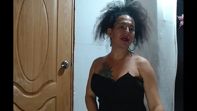 abbycrespa online show from February 21, 3:21 pm