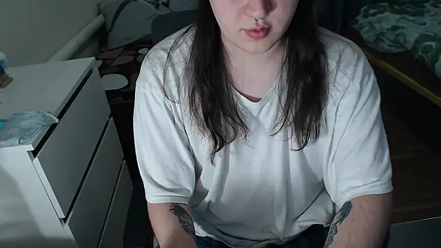 EvaMiron online show from November 11, 8:27 am