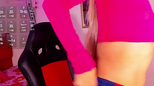 rosedewitt online show from February 28, 9:01 pm