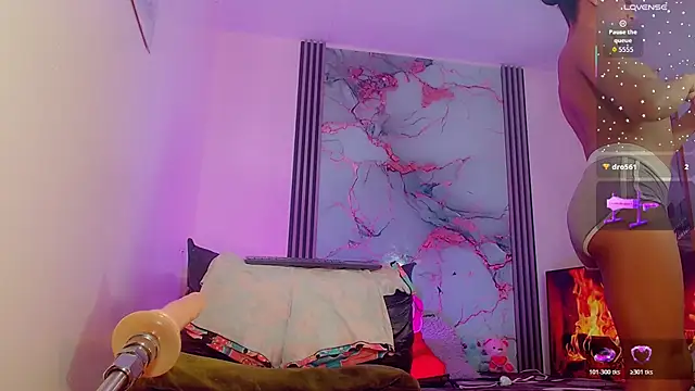  ChanellR  online show from November 7, 11:21 am