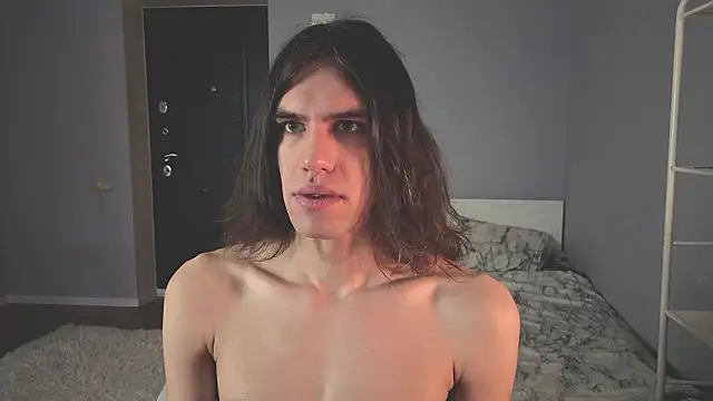 mollymila online show from March 12, 9:03 am