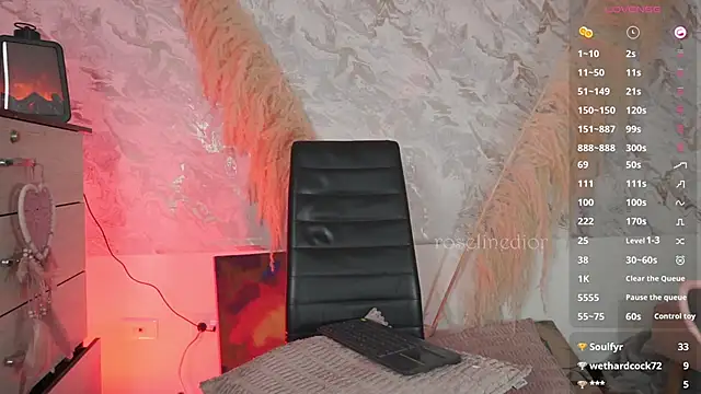 roselinedior online show from September 15, 6:35 pm