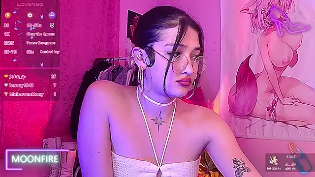 moonfiredancer online show from September 18, 9:47 am