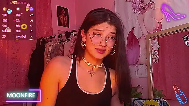 moonfiredancer online show from September 26, 7:27 am