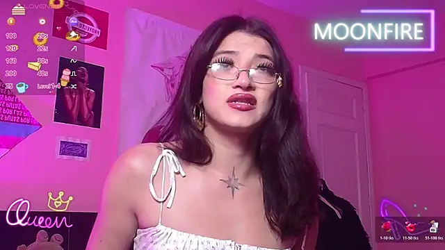 moonfiredancer online show from March 30, 11:17 pm