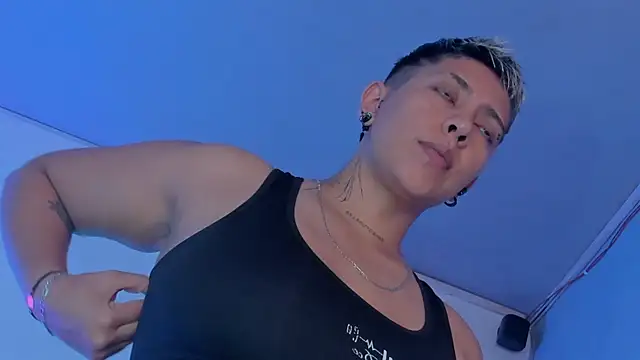Aleja1214 online show from August 6, 1:34 am