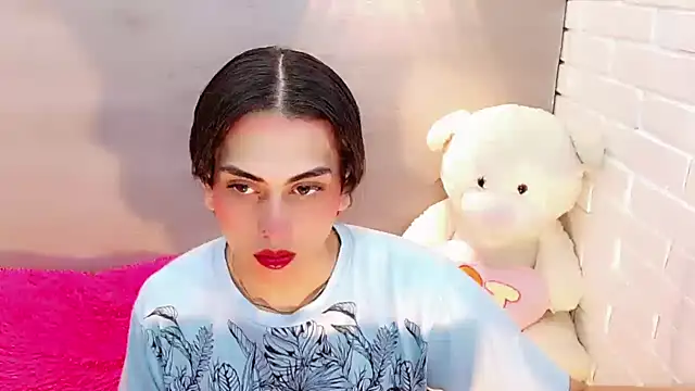 Daniela Pink  online show from October 24, 8:03 pm