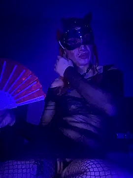 kandyloves online show from November 1, 8:33 am