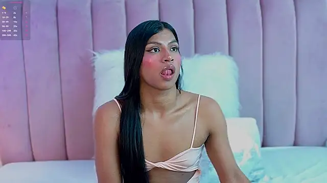 KimberlyCutee online show from June 25, 8:02 pm
