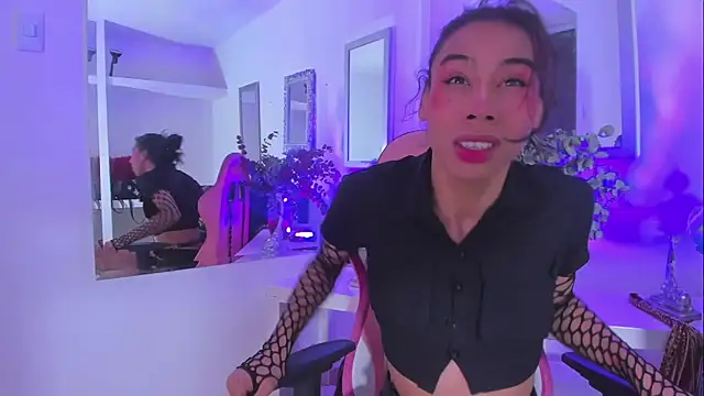 Loremhotsex online show from February 8, 12:39 pm