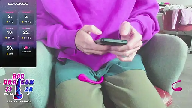 sexy in the dark online show from March 2, 8:05 am