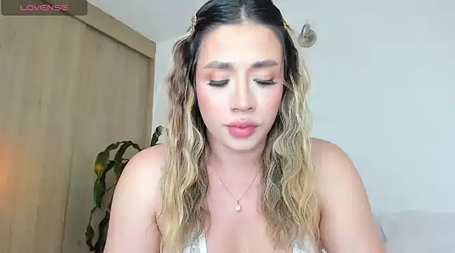 honeyann08 online show from January 29, 8:04 pm