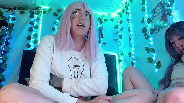 the lesbian game online show from January 27, 3:47 am