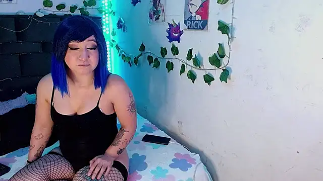the lesbian game online show from October 7, 7:37 pm