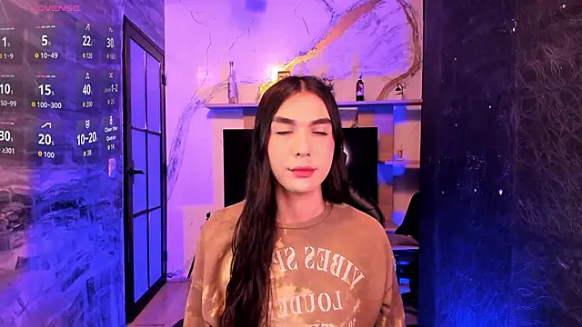 saracaball  online show from November 16, 5:39 am