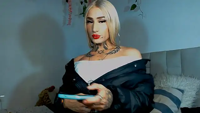 miasmith17 online show from July 25, 1:03 am