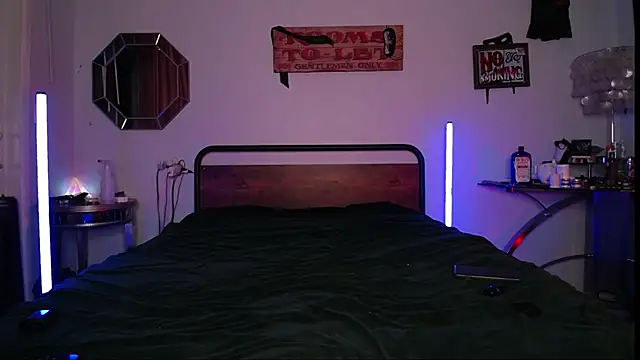 wytransgal online show from February 9, 8:21 am