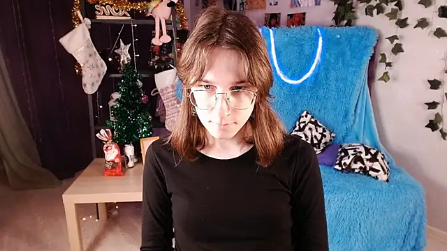 Hermione Reid online show from January 18, 4:19 am