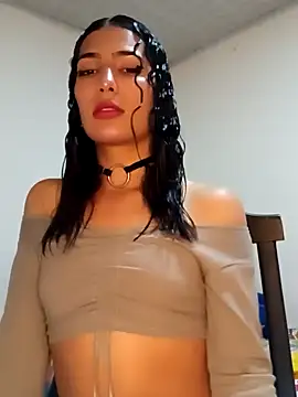 Lanna hott  online show from January 24, 7:07 pm