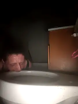 UniqueKorn86 online show from April 12, 3:10 am