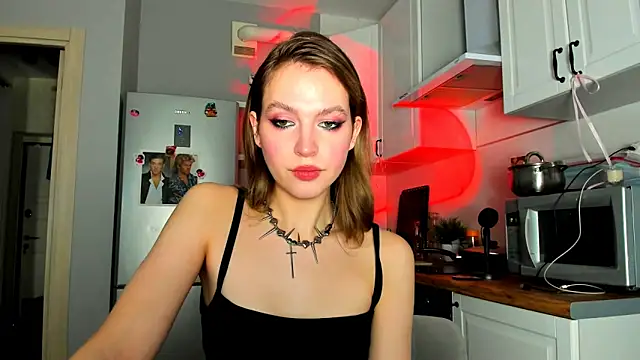 Niky  Jess online show from February 18, 3:32 pm